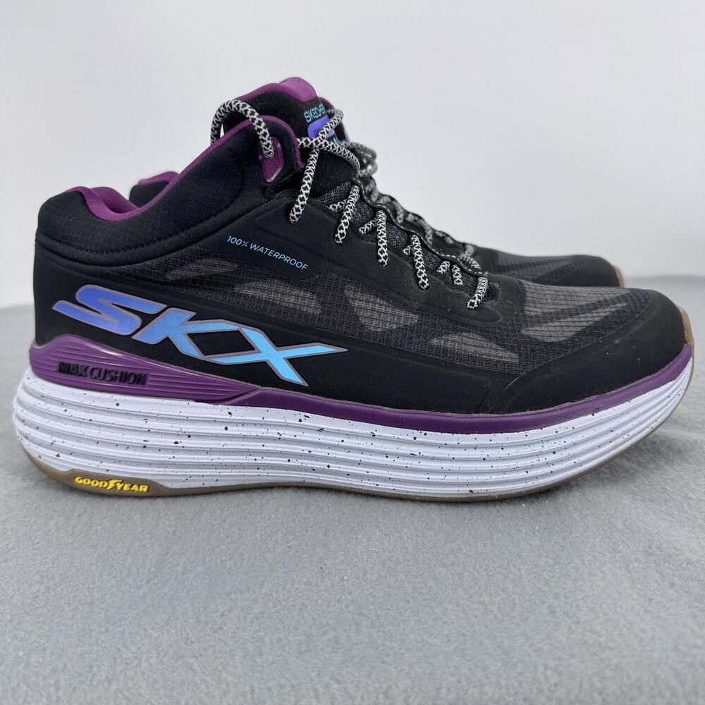 Skechers GO RUN Max Cushion Waterproof Trail Shoes Womens 9.5 Goodyear‎